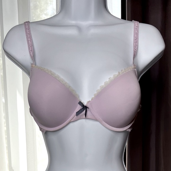 Gilligarr light pink medium push-up with cream Lace - Picture 1 of 1